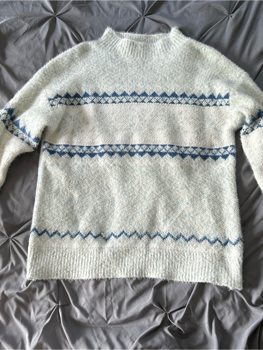 ePretty Cream and Light Blue Textured Knit Sweater